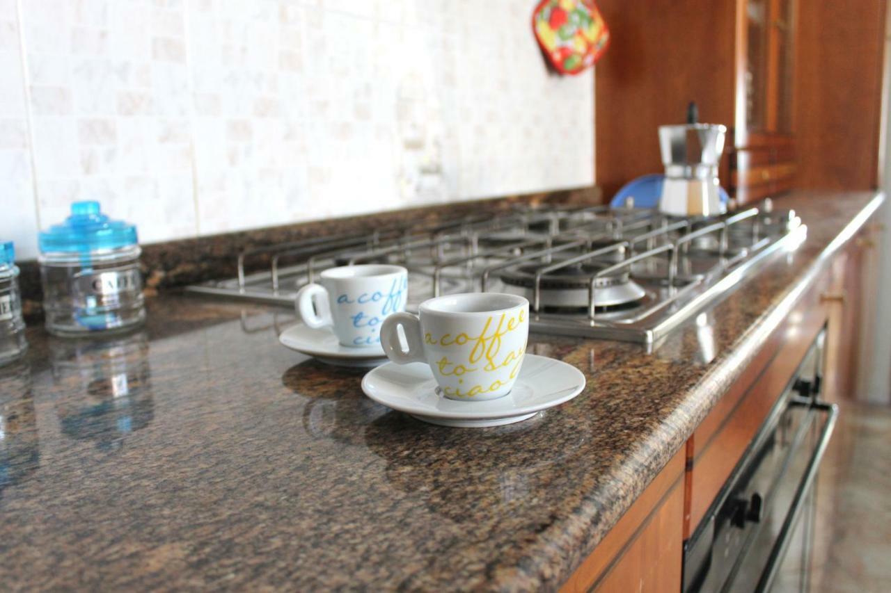 アジェーロラ Casa Annucciaヴィラ エクステリア 写真