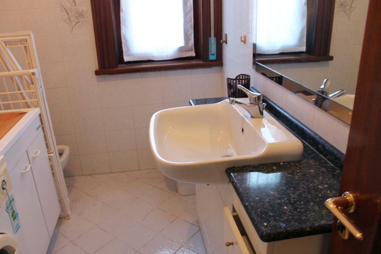 アジェーロラ Casa Annucciaヴィラ エクステリア 写真