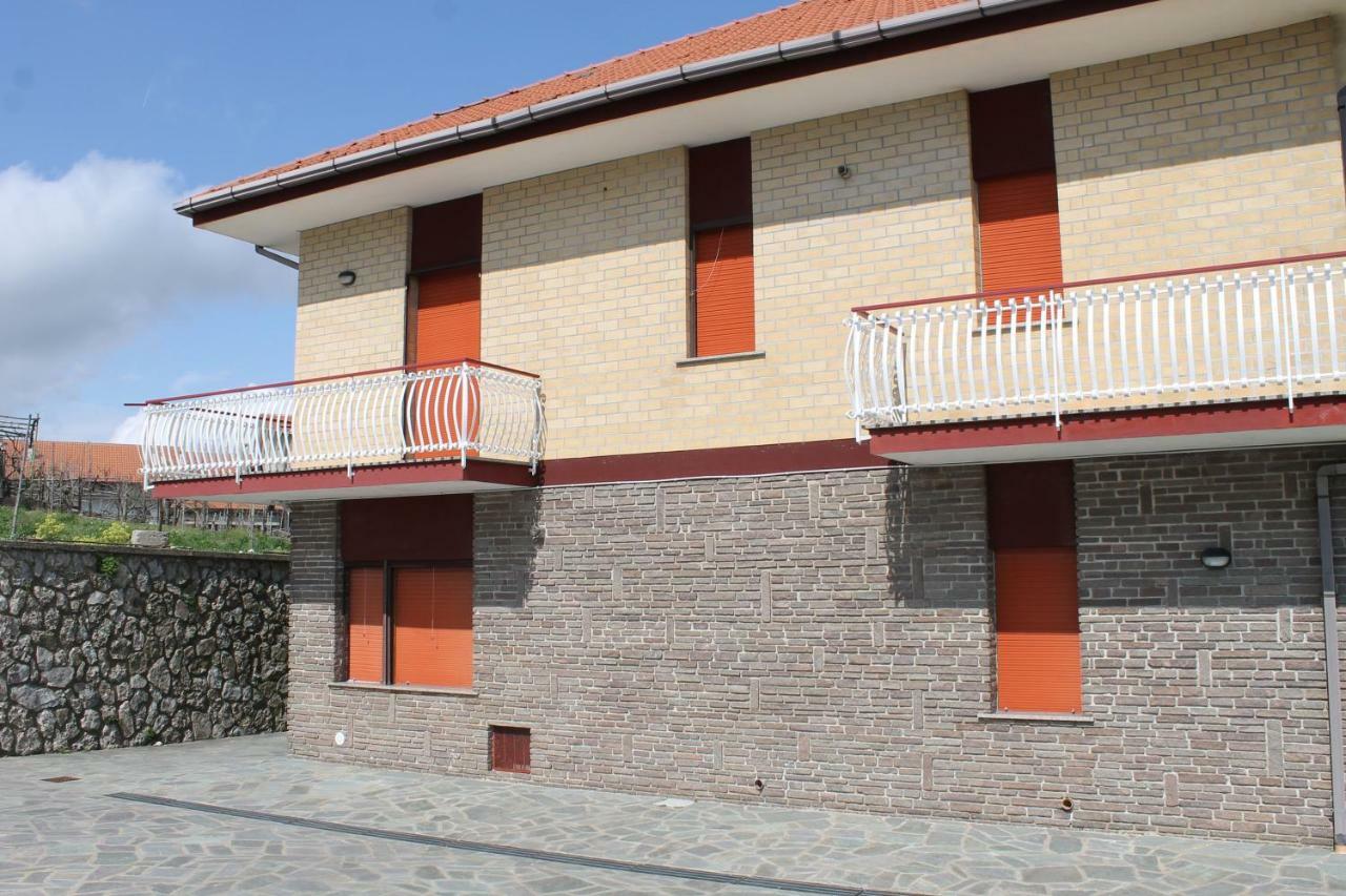 アジェーロラ Casa Annucciaヴィラ エクステリア 写真